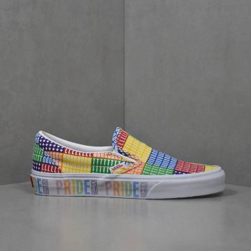 Slip-On tenisky - Vans Classic Slip-On