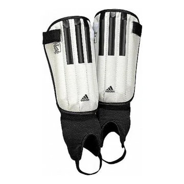 Chrániče - Adidas  Soccer 11 Anatomic