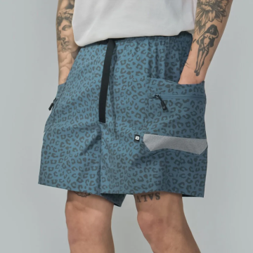 WHITE ROCK SHORTS (Leopard Blue) velikost L